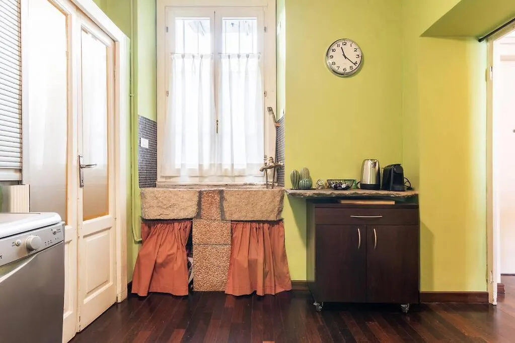 Apartament Maggio Flexyrent A.C. - Wifi Mediolan 0*,  Włochy