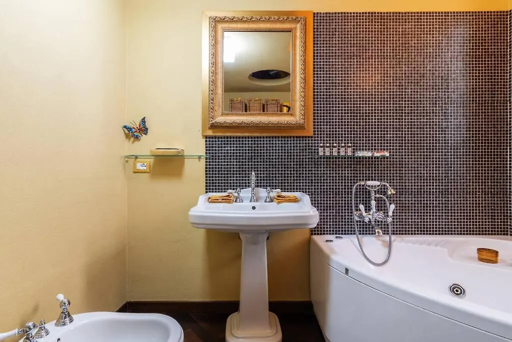 Apartament Maggio Flexyrent A.C. - Wifi Mediolan 0*,
