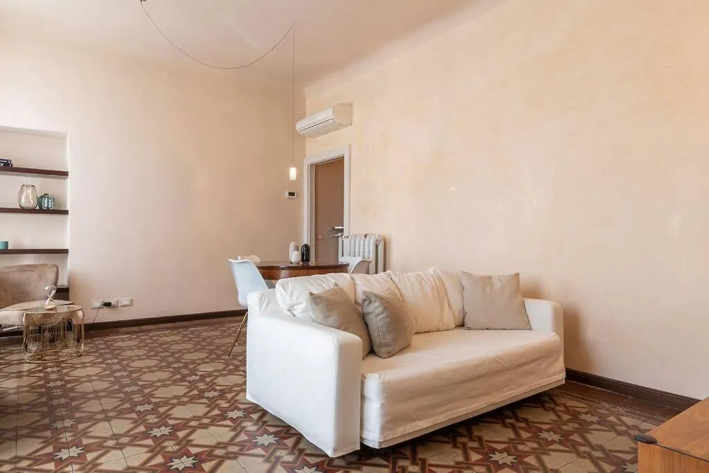 Apartament Maggio Flexyrent A.C. - Wifi Mediolan Włochy